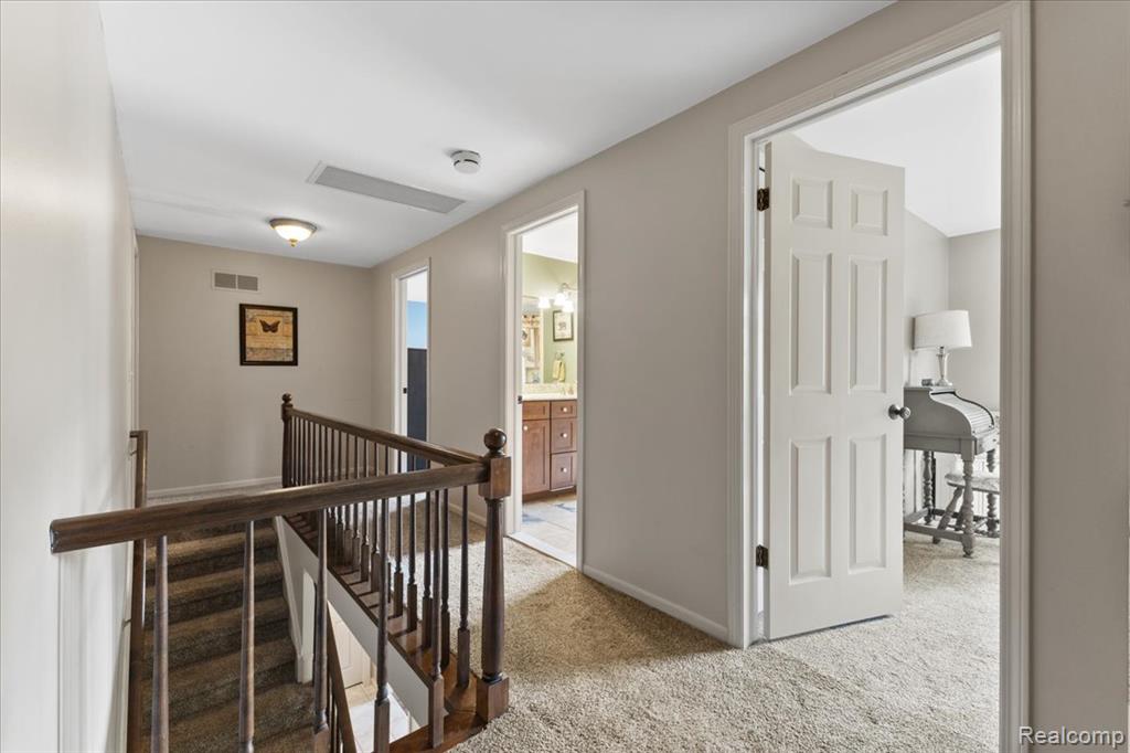 8291 Fawn Valley Circle, Clarkston, MI 48348 — Photo 21