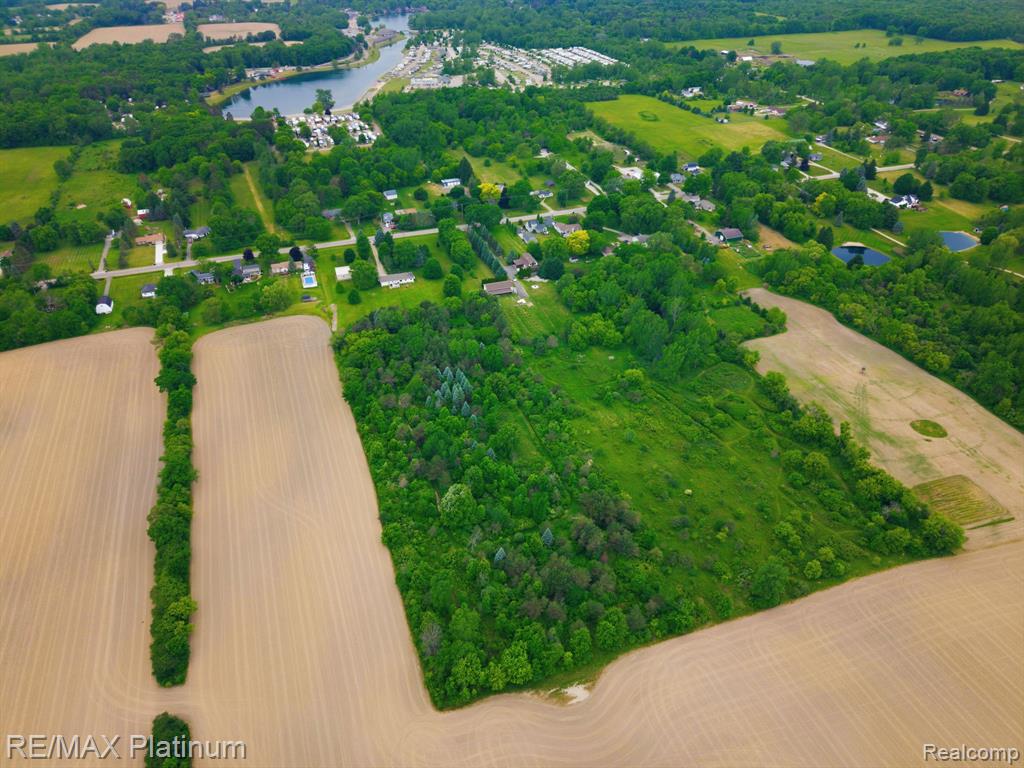 4328 N Gale Road, Davison, MI 48423 — Photo 46