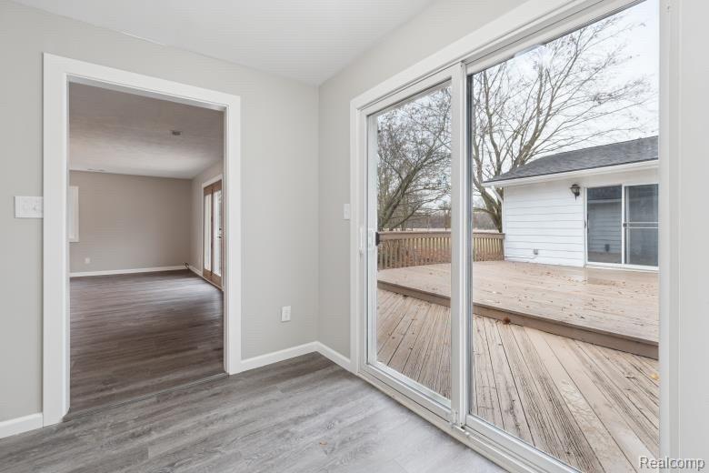 15635 Martinsville Road, Belleville, MI 48111 — Photo 13