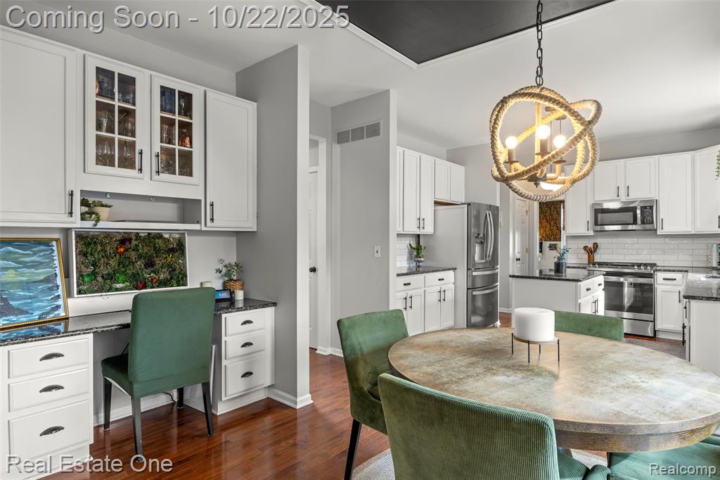 445 Gleneagles Court, Oxford, MI 48371 — Photo 12