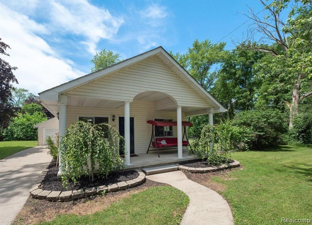 5642 Weddell Street, Dearborn Heights, MI 48125 — Photo 17