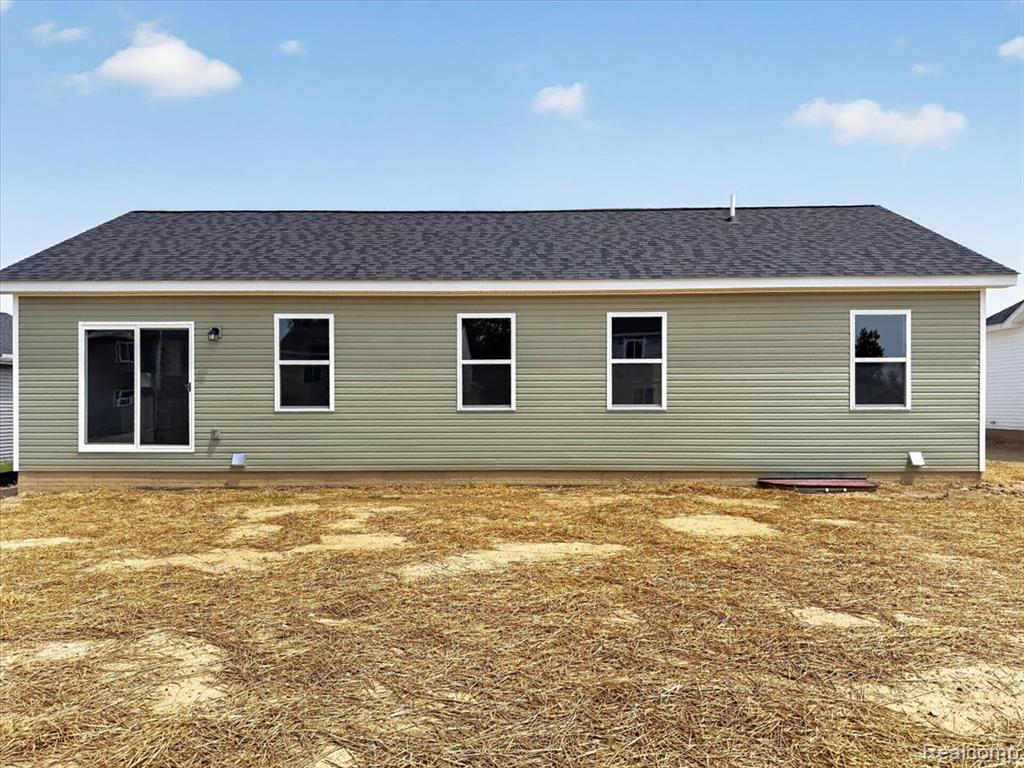 3150 Daisy Way, Burton, MI 48519 — Photo 24