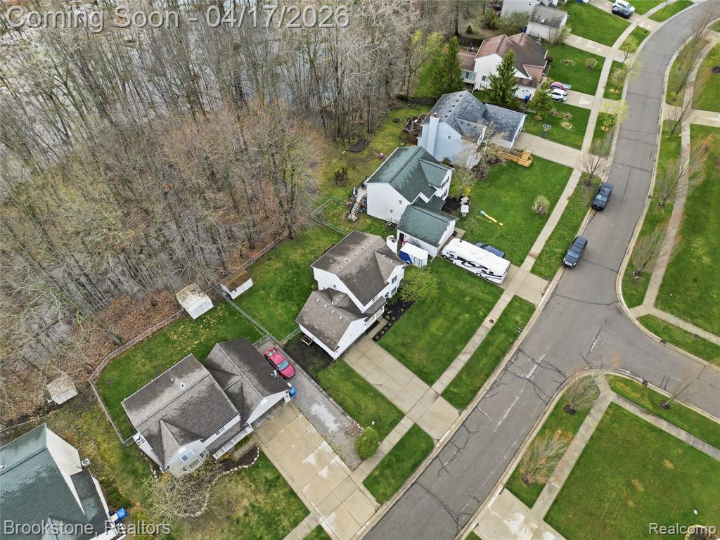 569 Cove View Drive, Waterford, MI 48327 — Photo 43