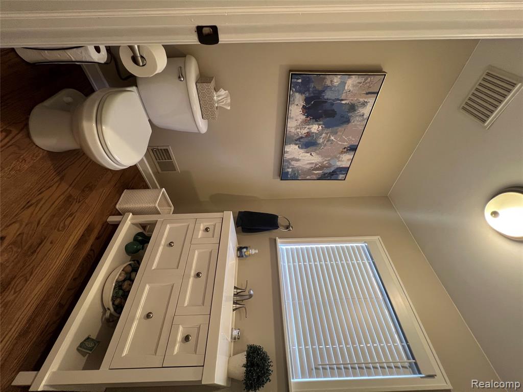 9065 Newport Way, 19, Livonia, MI 48150 — Photo 15