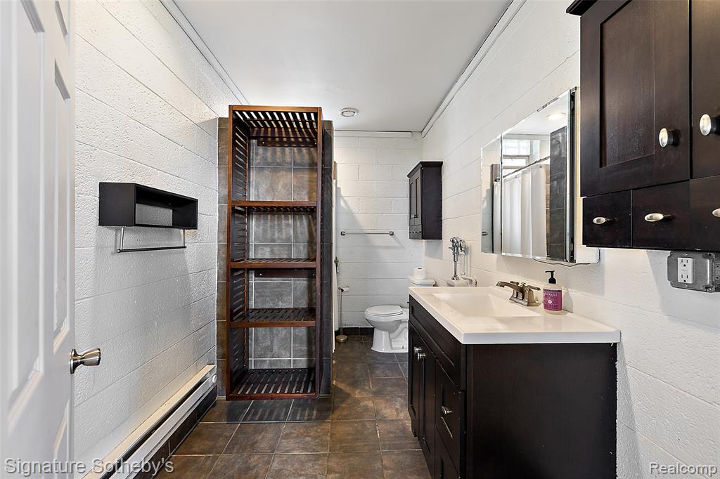 6543 Hastings Street - Photo 5