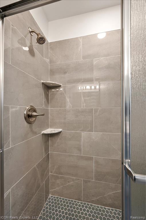 8104 Cloverdale Avenue, Ferndale, MI 48220 — Photo 30