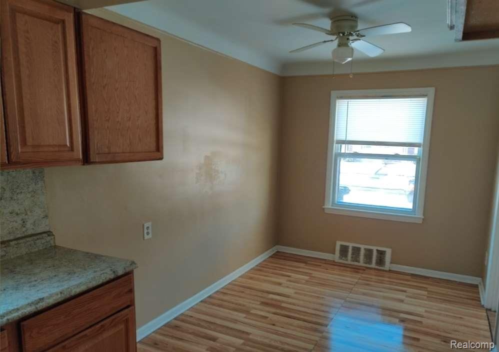 20012 Binder Street, Detroit, MI 48234 — Photo 8