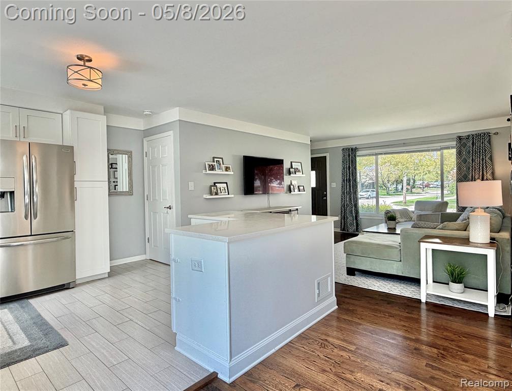 1274 Fontaine Avenue, Madison Heights, MI 48071 — Photo 12
