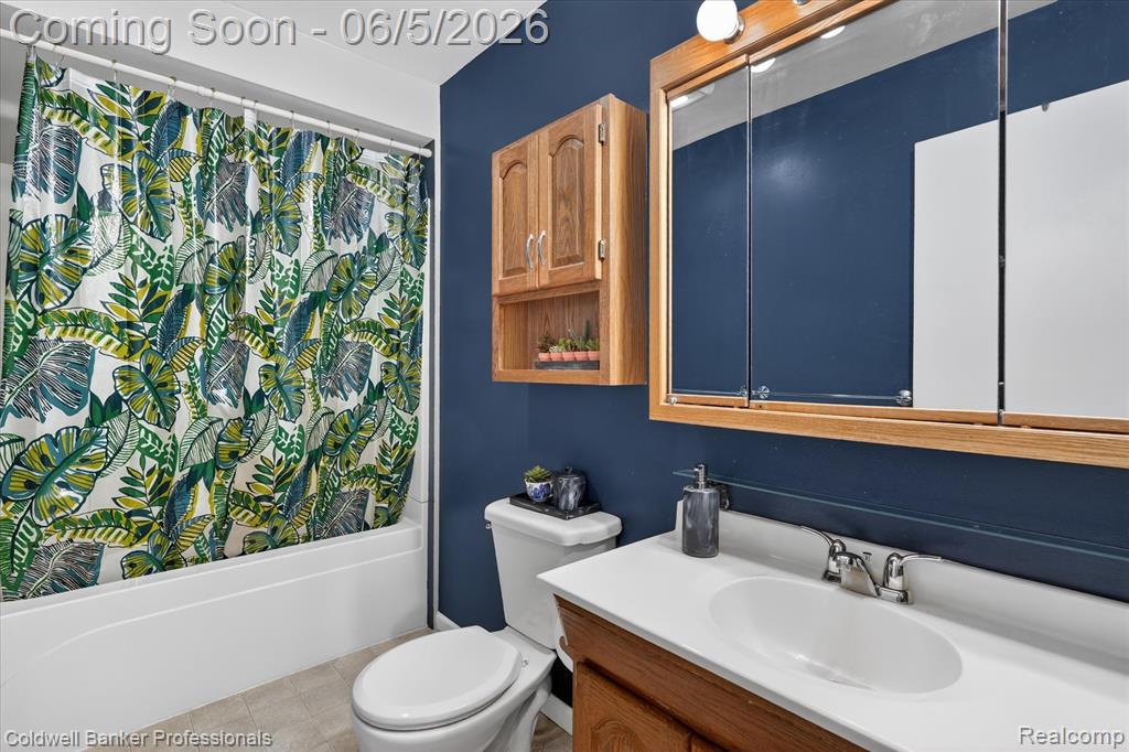6076 Wild Turkey Road, Grand Blanc, MI 48439 — Photo 29