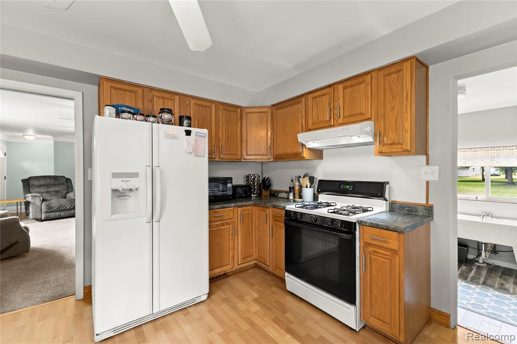 42435 E Huron River Drive, Belleville, MI 48111 — Photo 14