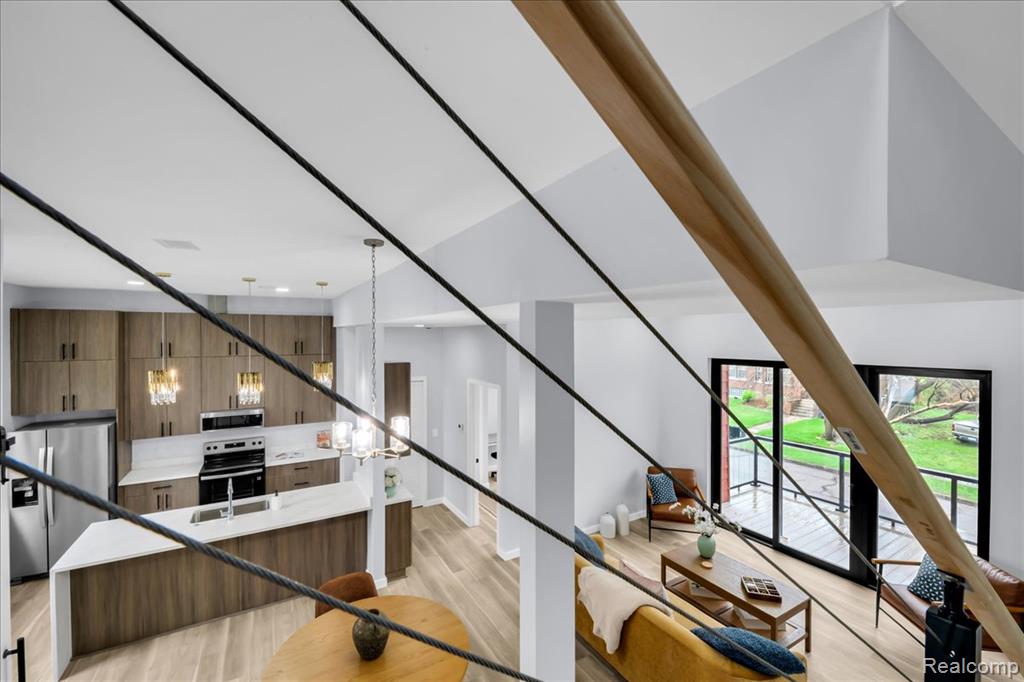 177 Gladstone, Detroit, MI, 48202