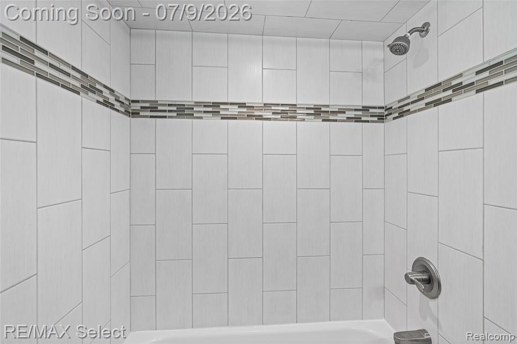 609 N Connecticut Avenue, Royal Oak, MI 48067 — Photo 42
