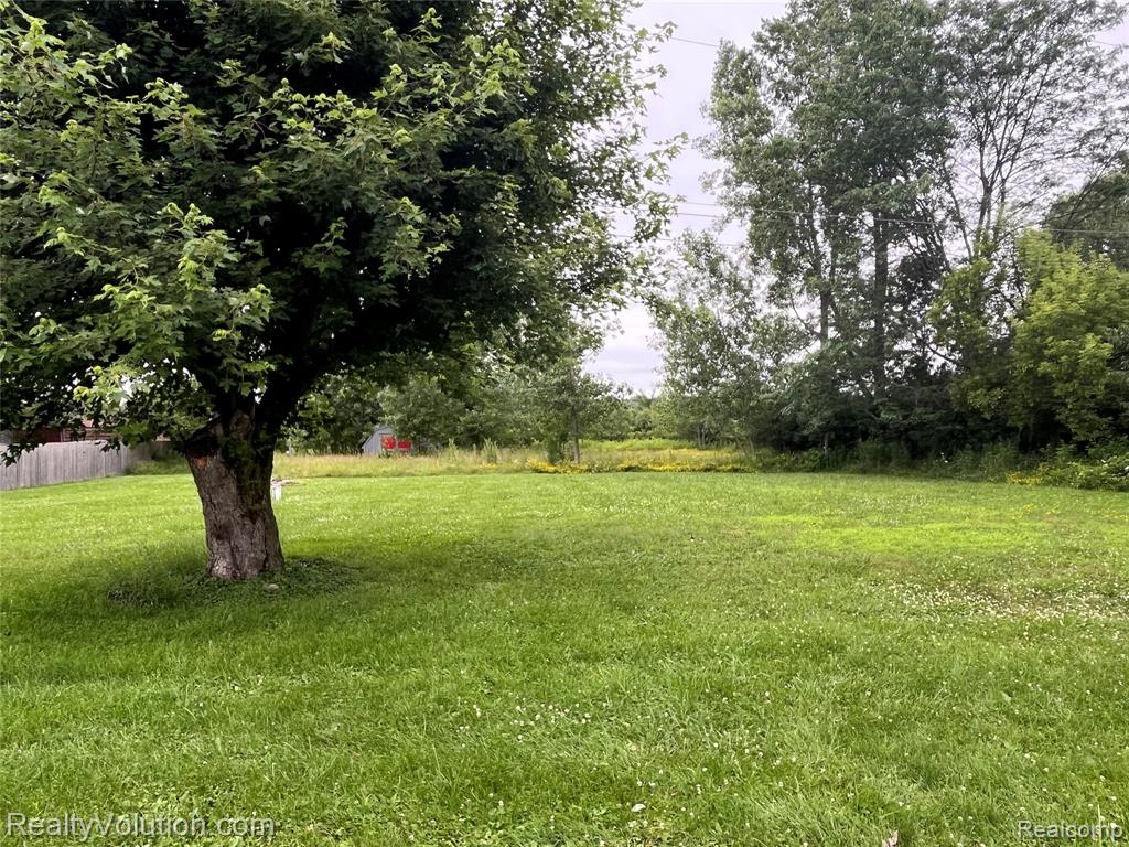 4025 Barth Drive, Mussey, MI 48014 — Photo 18