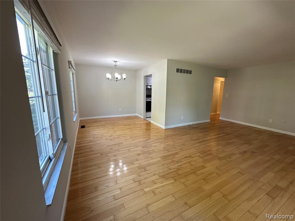 755 E Fox Hills Drive, Bloomfield Hills, MI 48304 — Photo 22