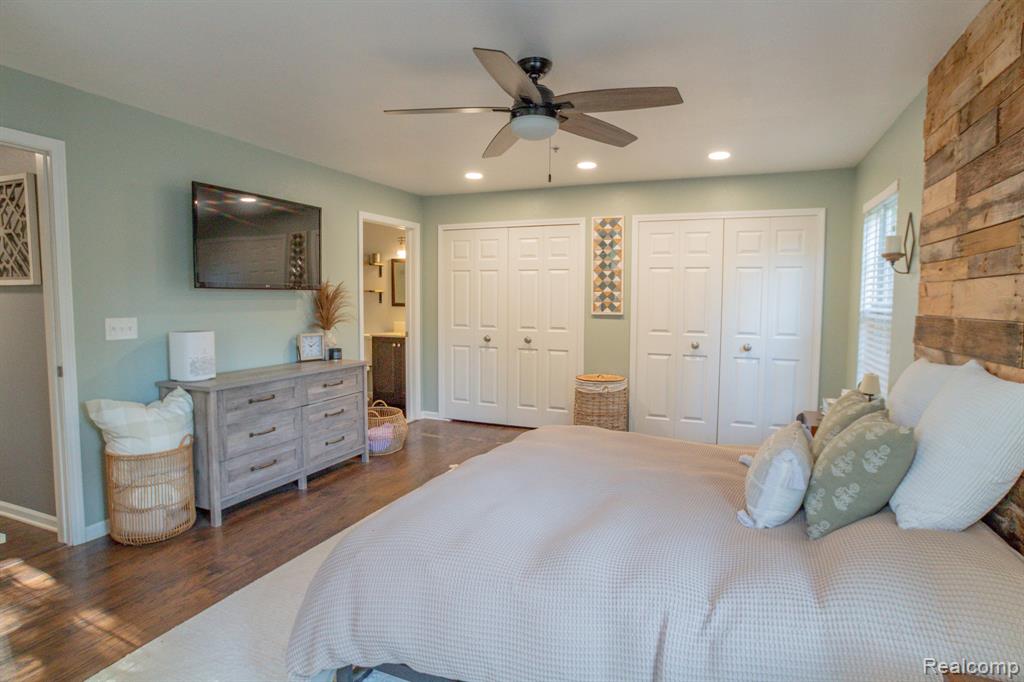 12333 Saint Andrews Way, Fenton, MI 48430 — Photo 14