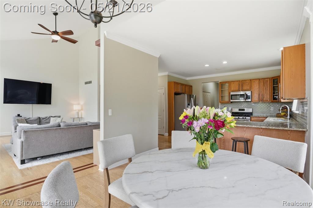 2143 Warbler Court, Commerce Twp, MI 48382 — Photo 17