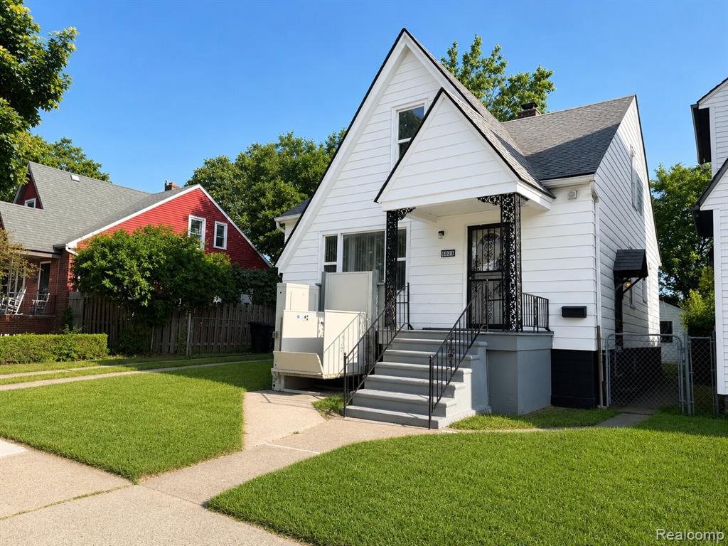 6023 Casmere Street, Hamtramck, MI 48212 — Photo 2