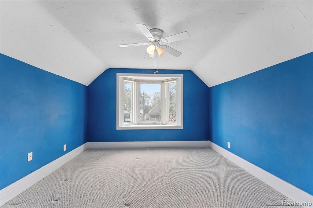 512 POPLAR Street, Wyandotte, MI 48192 — Photo 11