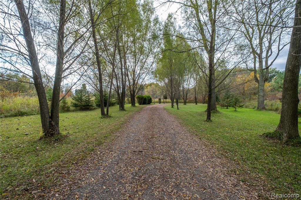 6802 Booth Road, North Branch, MI 48461 — Photo 43