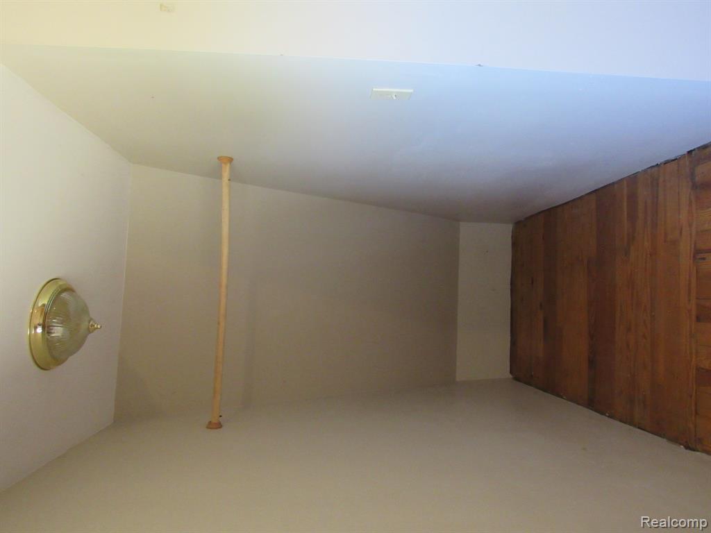 695 W Cass Avenue Road, Bay City, MI 48708 — Photo 16