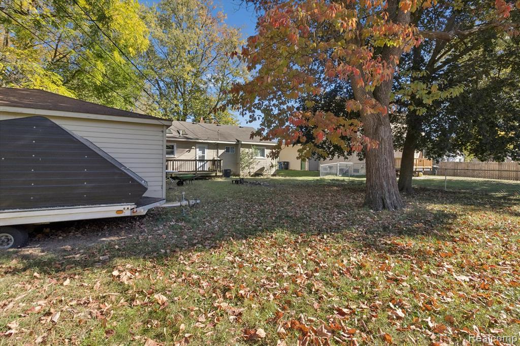 639 N Harvey Street, Westland, MI — Photo 28