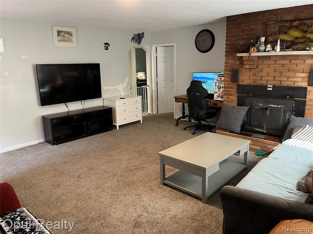 1489 Wren Street, Wixom, MI 48393 — Photo 5