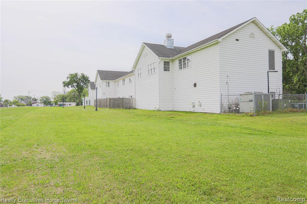 9334 River Road, Algonac, MI, 48001