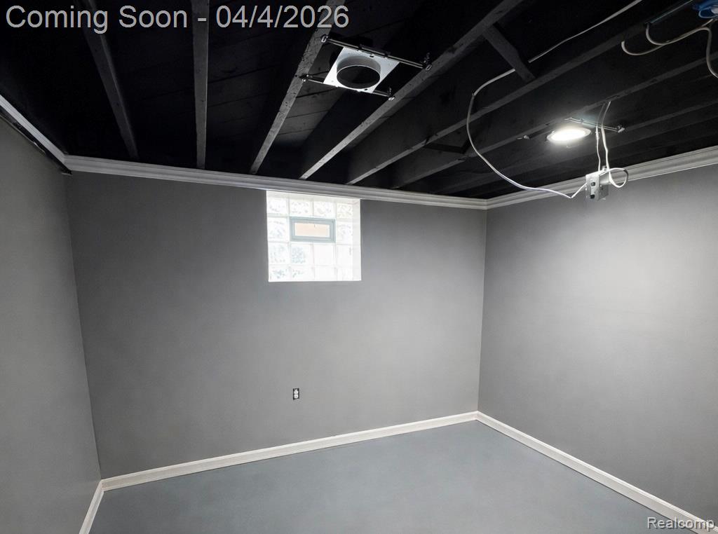 2235 Harding Street, Detroit, MI 48214 — Photo 44
