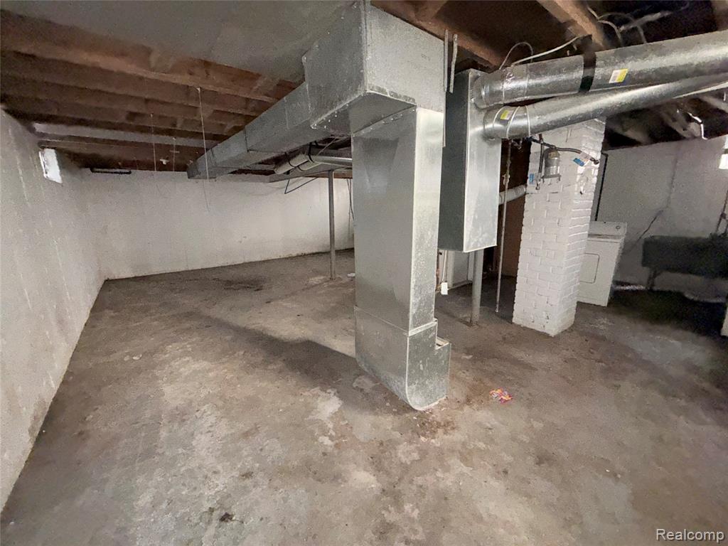 8855 Stout Street, Detroit, MI 48228 — Photo 11