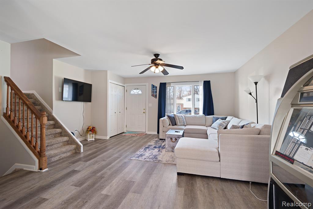 25145 Orchid Street, Harrison Township, MI — Photo 5