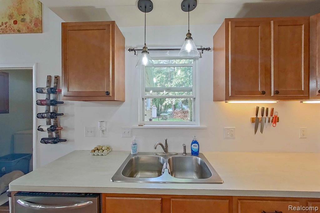 6790 WESTGATE Drive, Laingsburg, MI 48848 — Photo 12