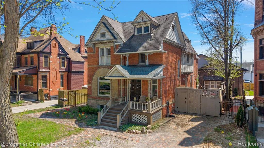 691 W CANFIELD Street, Detroit, MI 48201 — Photo 54