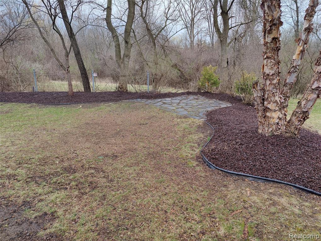 1600 Dunston Road, Canton, MI 48188 — Photo 3