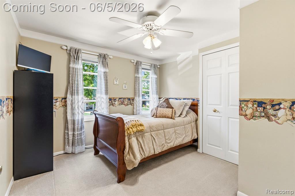 32040 Cambridge Drive, Warren, MI 48093 — Photo 32