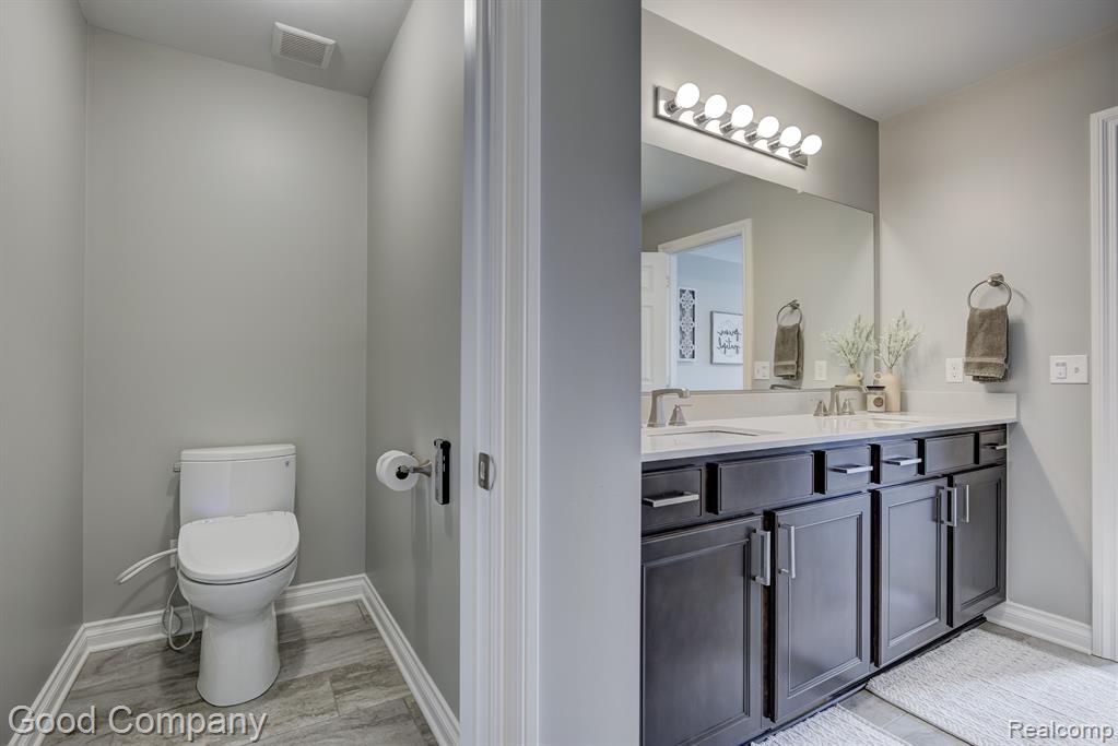 55575 HOGAN Drive, Macomb, MI 48042 — Photo 55