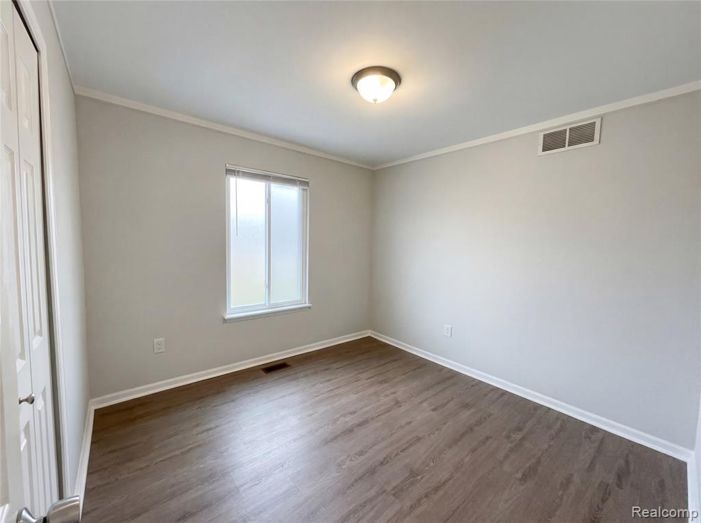 42195 Fairview Drive, Canton, MI 48187 — Photo 11