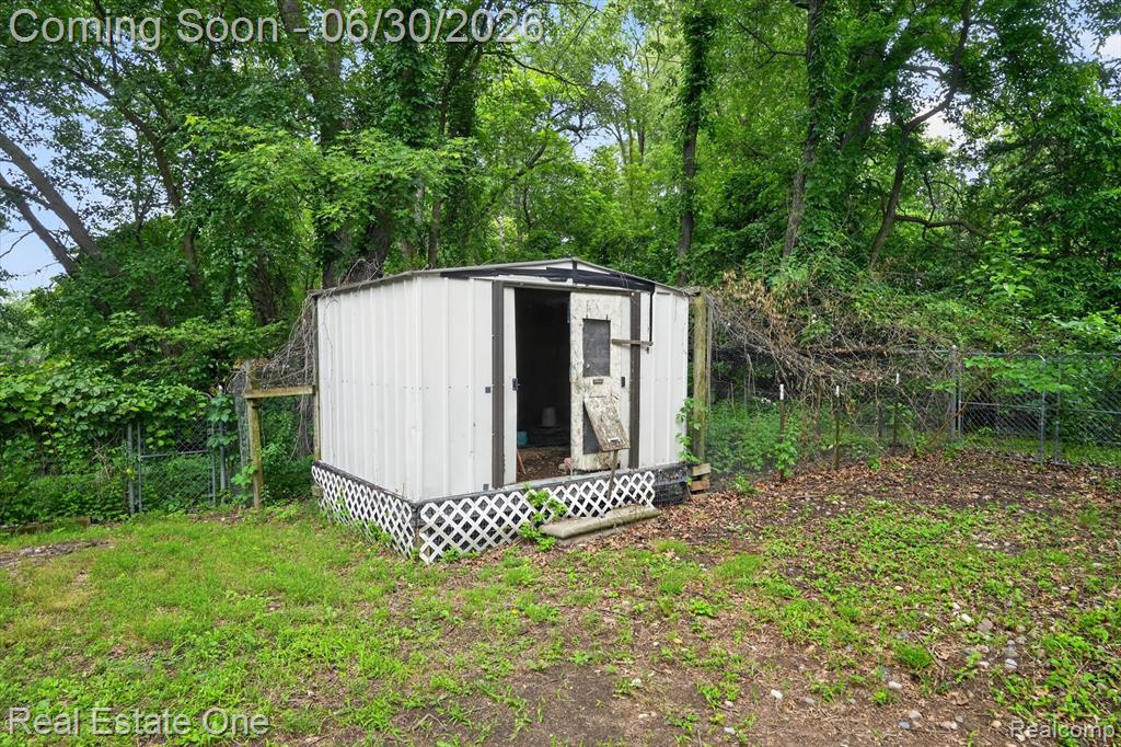 904 N Park Street, Highland, MI 48356 — Photo 56