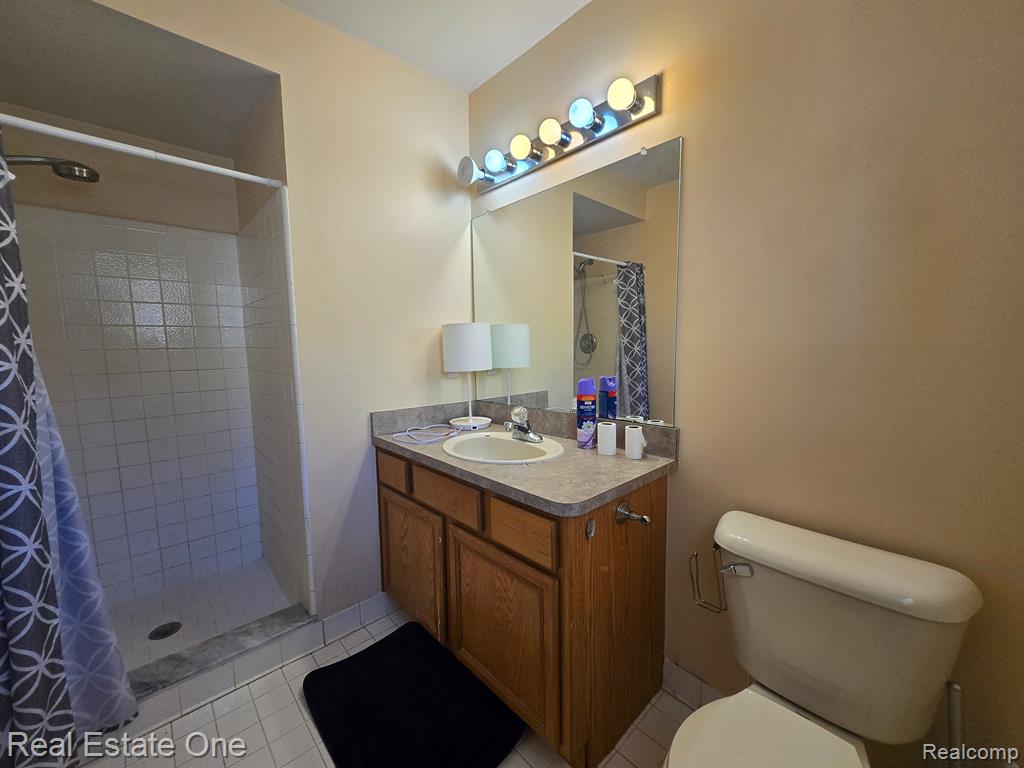 42510 PINEHURST Drive, Clinton Twp, MI 48036 — Photo 13