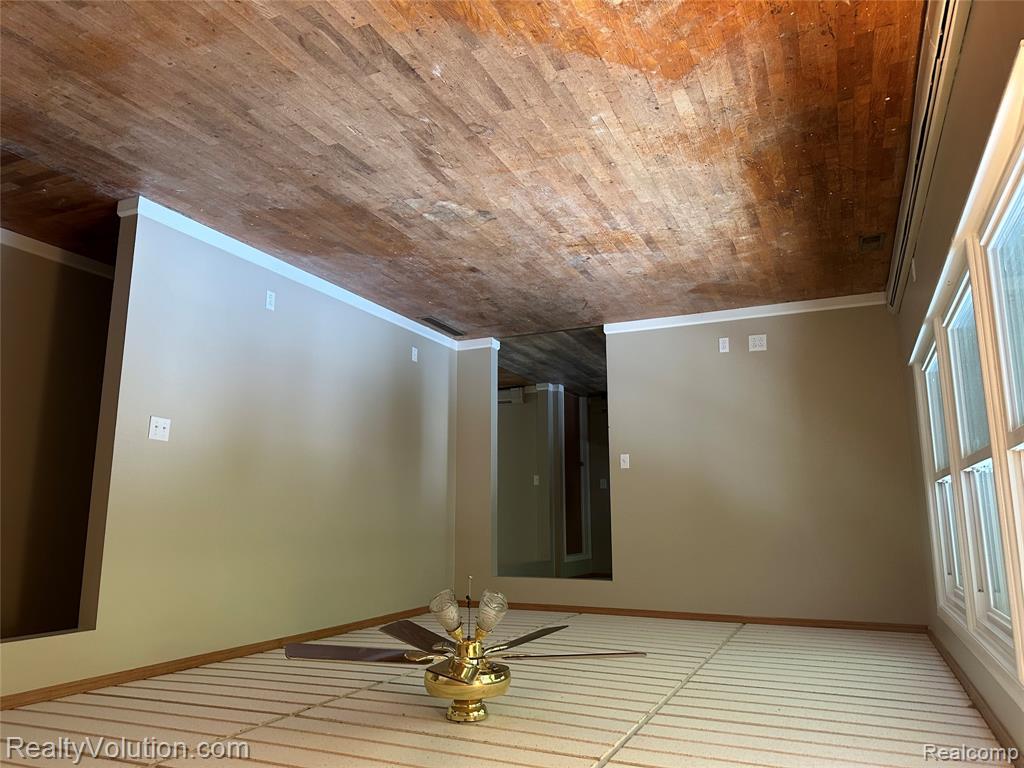2053 Lillian Drive, Lapeer, MI 48446 — Photo 5