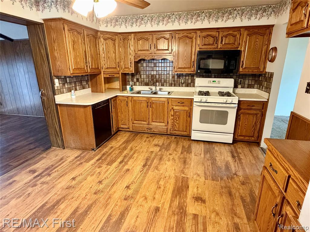 25653 Palomino Drive, Warren, MI 48089 — Photo 5