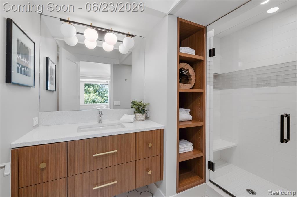 2700 Squirrel Road, Bloomfield Hills, MI 48304 — Photo 41