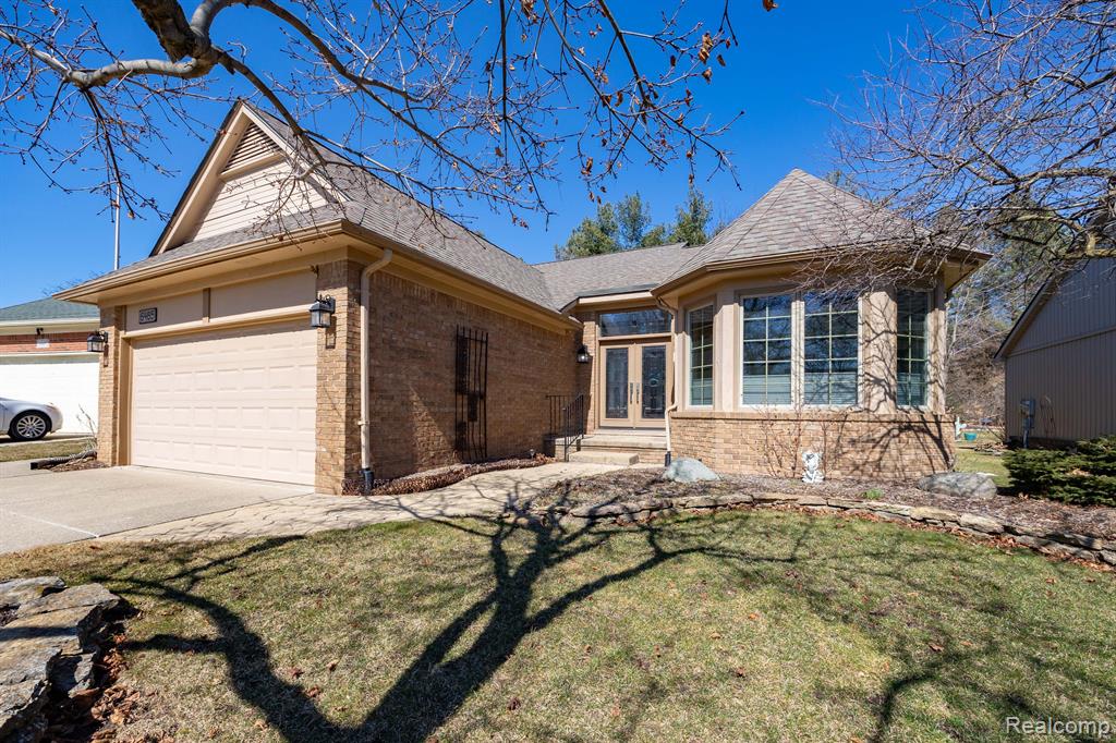 6485 Copper Creek Drive, Washington, MI — Photo 2