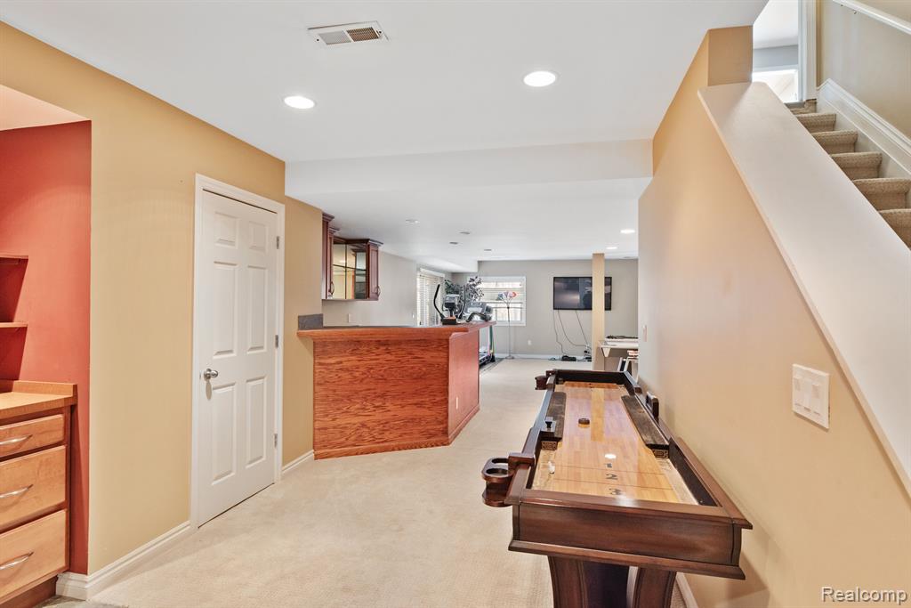 4764 WOODBINE Circle, West Bloomfield, MI 48323 — Photo 20