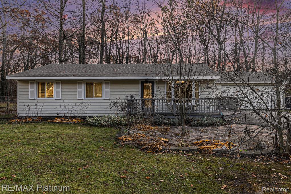 4653 Webberdale Drive S, Holly, MI 48442 — Photo 3