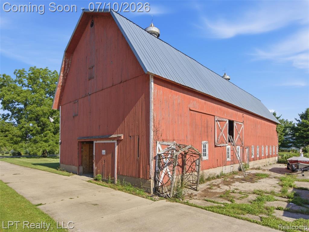 600 Fowlerville Road, Fowlerville, MI 48836 — Photo 25