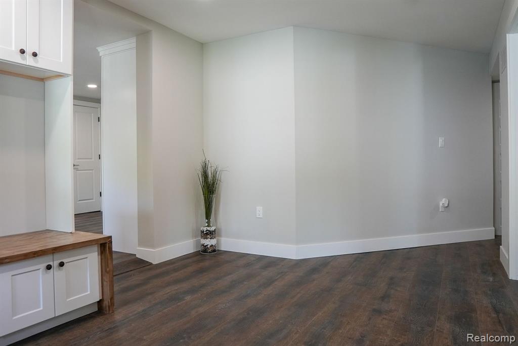 278 W SAINT CLAIR Street, Romeo, MI 48065 — Photo 16