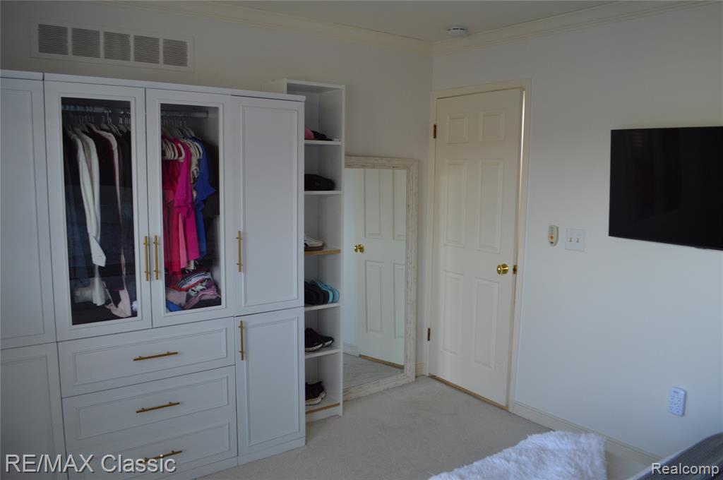 40605 Newport Drive E, 294, Plymouth, MI 48170 — Photo 16