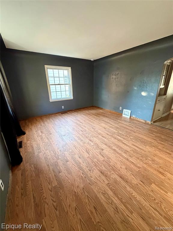 926 Bloor Avenue, Flint, MI 48507 — Photo 5