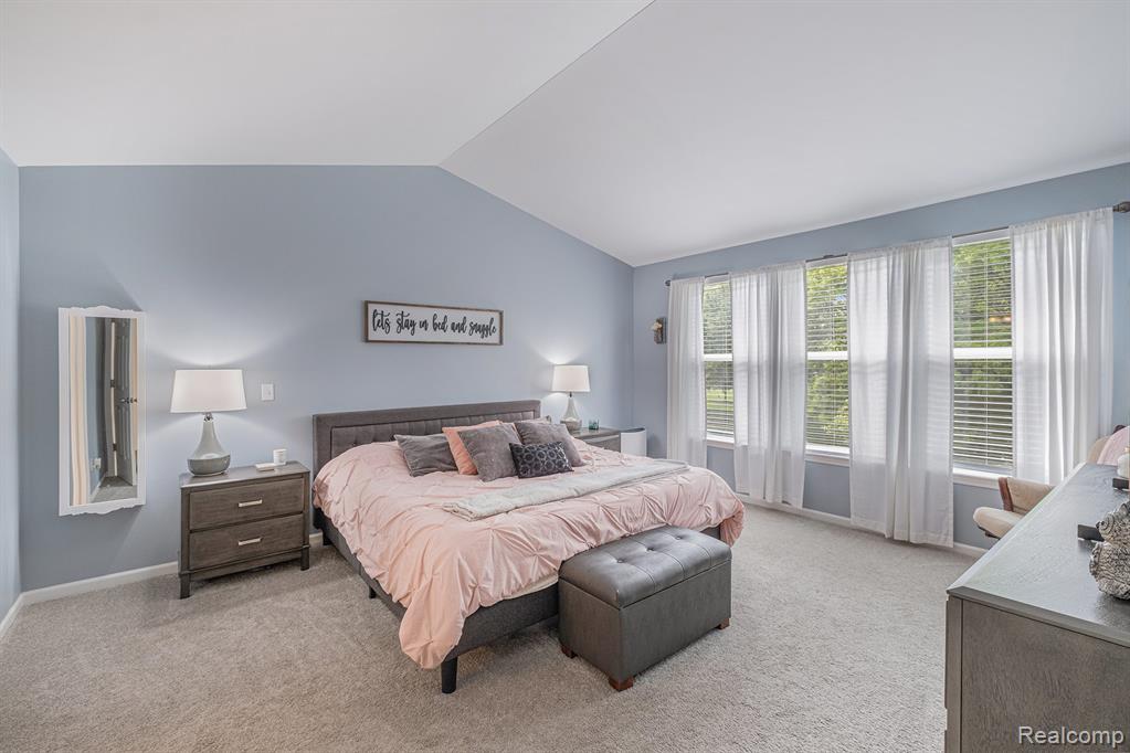 894 Canyon Creek Drive, Holly, MI 48442 — Photo 18