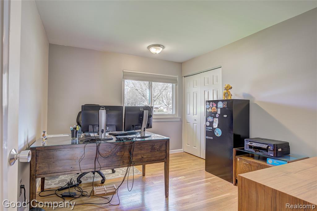 4248 Rosewold Avenue, Royal Oak, MI 48073 — Photo 21